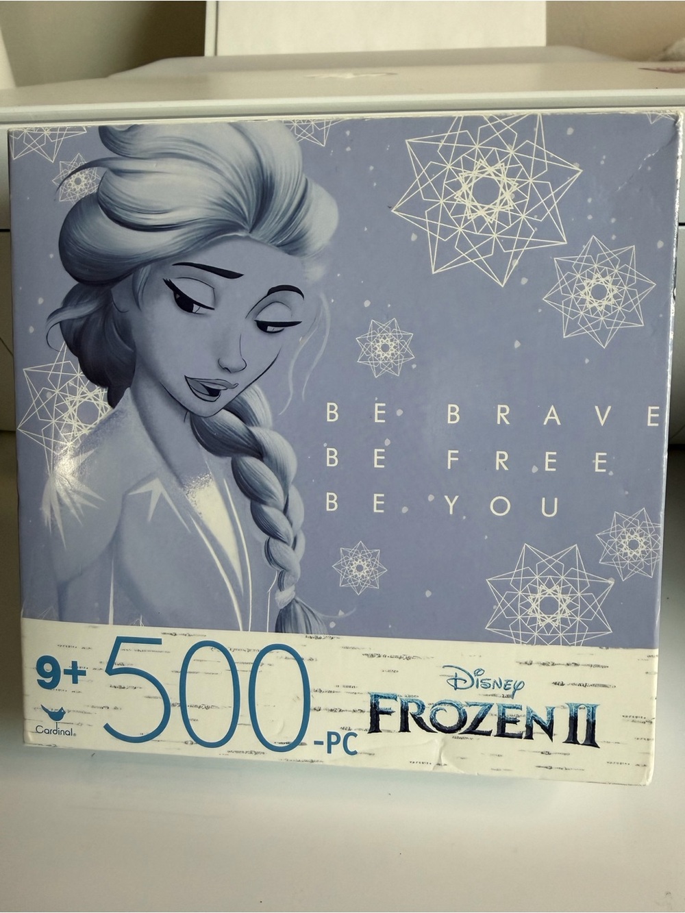 Disney Frozen II Elsa Puzzle Box in Blue and White